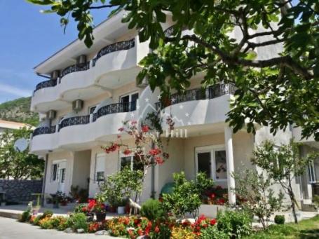 Mini hotel sa 13 apartmana