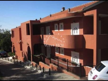 Mini-hotel sa 7 apartmana