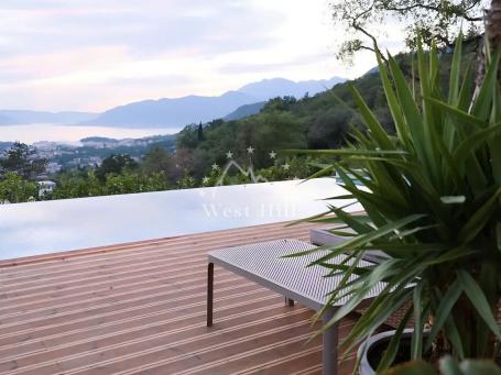Prodaja kuća Crna Gora taunhaus sa panoramskim pogledom na more, planine i zaliv, Tivat - objekat 81