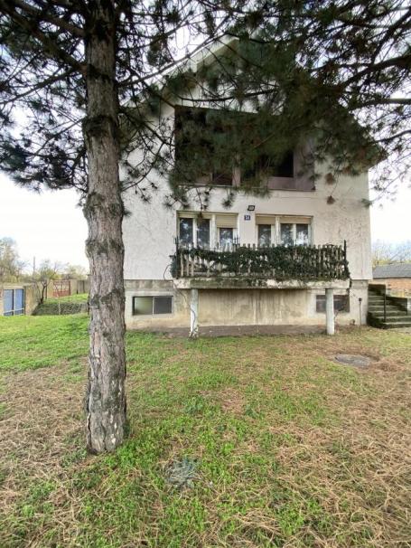 Kuća u Samošu na prodaju