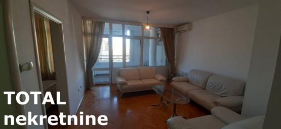 NOVI SAD - BULEVAR - 49.00 m2
