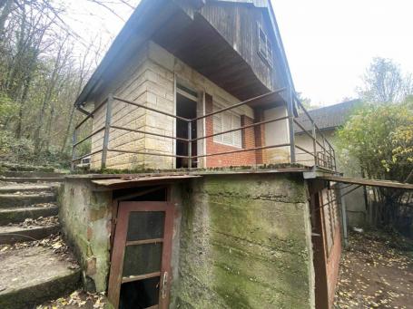 Vikendica u selo Oraovica