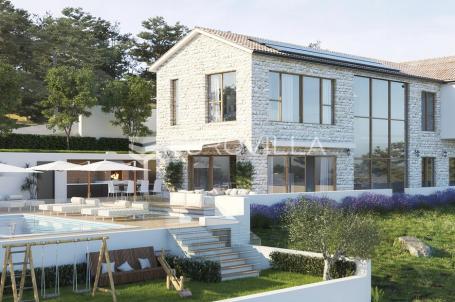 Podstrana, jedinstvena vila na osami, s otvorenim pogledom na more
