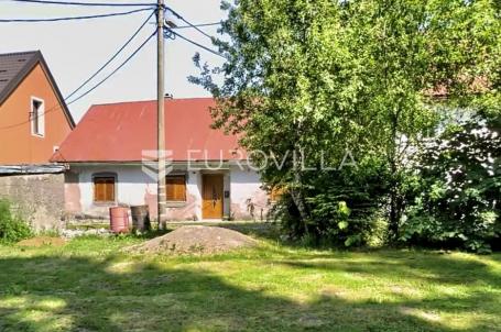 Fužine, goranska kuća 115 m², zemljište od 1529 m²