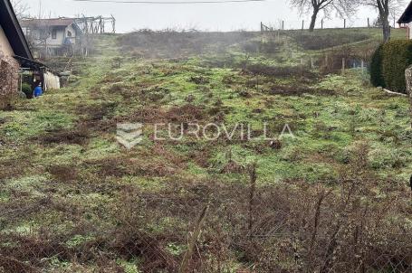 Šenkovec, građevinsko zemljište površine 1085 m²