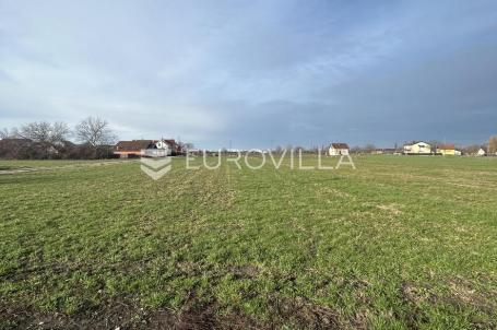 VINKOVCI, Vinkovačko Novo Selo, 1591 m², Građevinsko zemljište