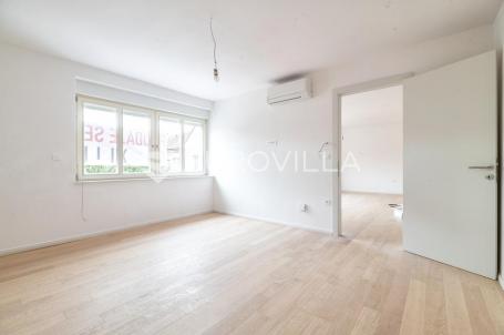 Samobor, Centar, Prekrasan novouređen trosoban stan, 80 m²