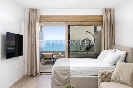 Pag, Povljana, garsonijera 1. red do mora, 36,74 m²