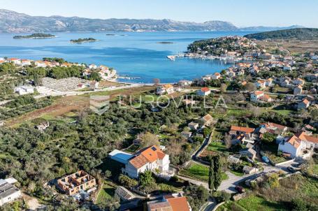 Korčula, Lumbarda, kuća na atraktivnoj lokaciji