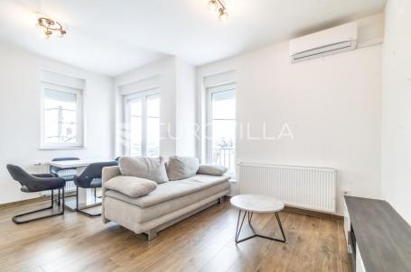 Zagreb, Sveti Duh, dvosobni stan s parkirnim mjestom 42 m²