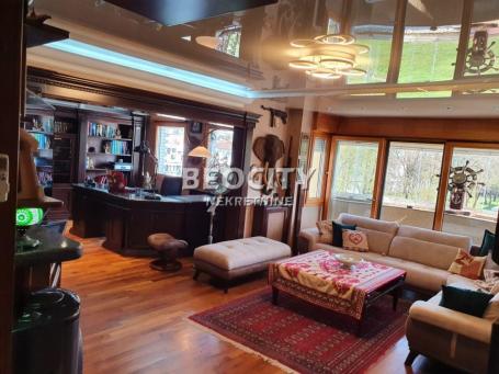 Novi Beograd, Stari Merkator, Otona Župančiča, 4.0, 200m2, 1300EUR
