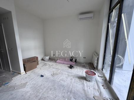 Najtraženiji studio sa baštom, uskoro useljiv ID#1191
