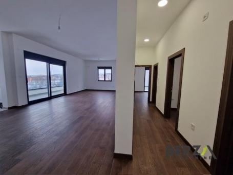 Luksuzni četvorosobni salonski stanovi – Popovica, neposredna blizina novog mosta