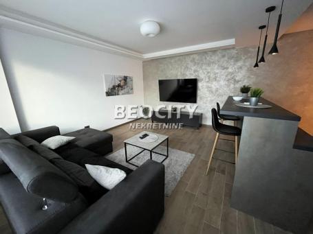 Novi Beograd, Blok 22, Bulevar Zorana Đinđića, 2.0, 59m2, 900EUR
