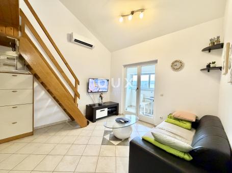 ISTRA, UMAG - 2S+DB, 300 metara do mora, PRILIKA!
