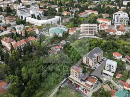 Prodaja, Dvosoban stan, Podgorica, Cvijetin Brijeg, 70m2