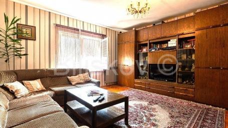 Prodaja, Trešnjevka, 4 soban stan površine 103,04m2 na 2. katu zgrade 