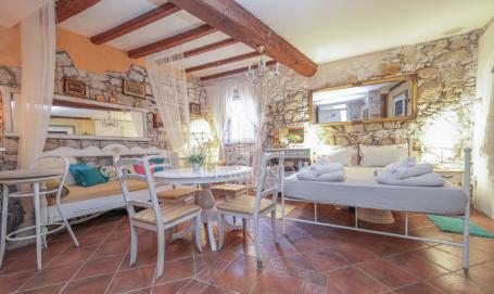 Rovinj, rustikalan studio u prizemlju u starom gradu