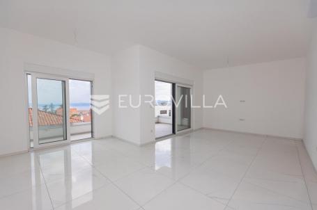 Malinska, NOVOGRADNJA, trosoban stan sa jednosobnim stanom od 115,40 m², pogled na more