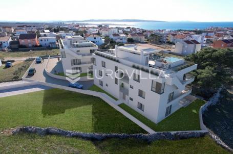 Pag, Povljana, penthouse s bazenom i pogledom na more, 140 m²