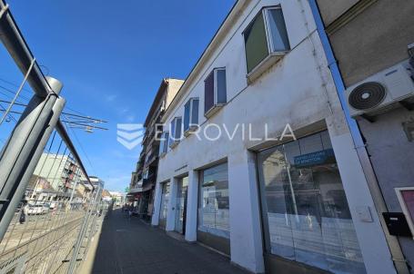 Osijek, Centar, poslovna zgrada 1078 m² na 4 etaže