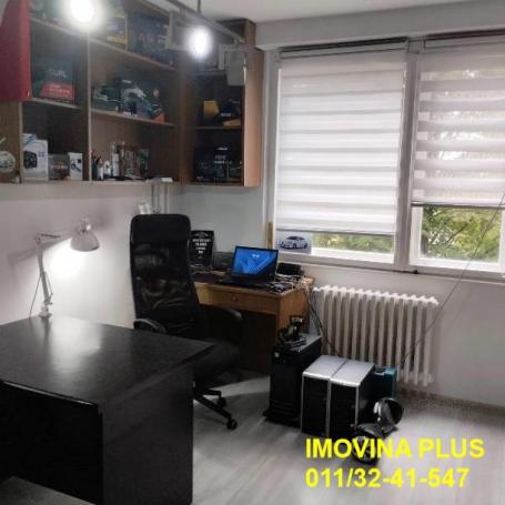 Čukarica, Novi Železnik - Darinke Radović, 56m2