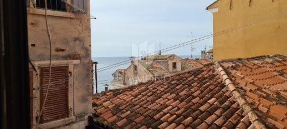 Rovinj, stan u starom gradu na nekoliko koraka do mora