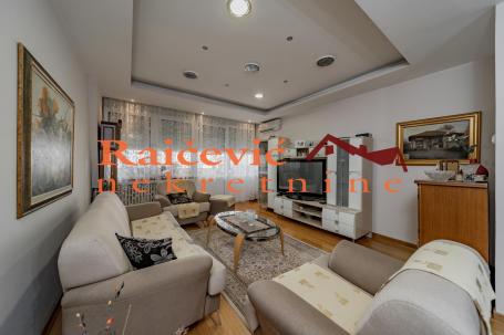 VOZDOVAC BRACE JERKOVIC 250m2 , 3T ,490000e