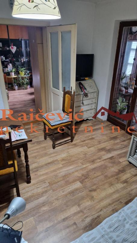 VOZDOVAC MEDAKOVIC I 92m2 , 257000e