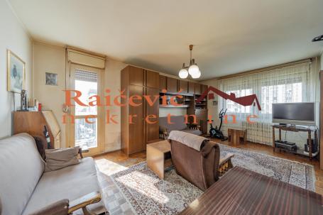 STARI GRAD DORCOL 76m2 , 2T ,326800e