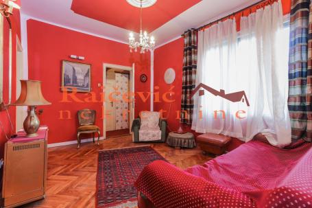 VRACAR VRACAR 95m2 , T ,284000e