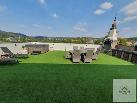 VRDNIK BANJA, LUKSUZAN DUPLEX APARTMAN SA OGROMNOM TERASOM, TROSOBAN, 200m2, PARKING