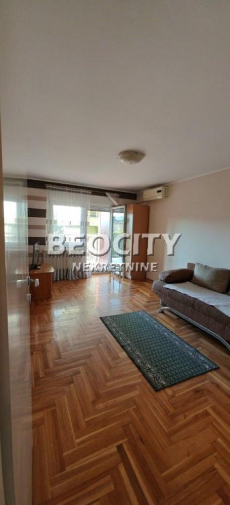 Novi Sad, Grbavica, Bulevar Cara Lazara, 1.0, 34m2, 350EUR