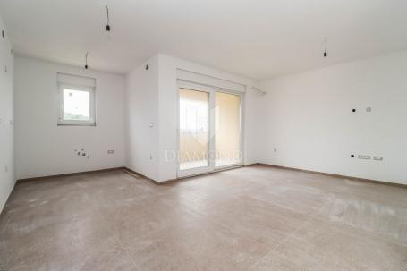 Pula, poseban stan sa 50m2 terase