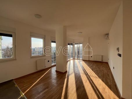 NOVI SAD - SAJAM - 67.00 m2