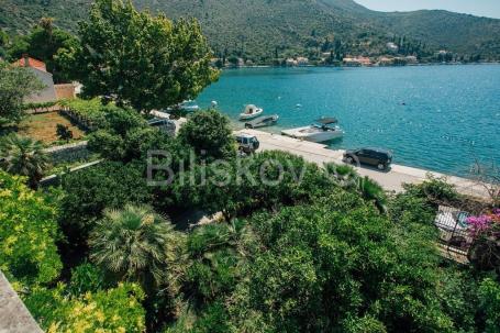 Dubrovnik, Zaton, prvi red do mora, kamena vila na 2.500m2 zemljišta