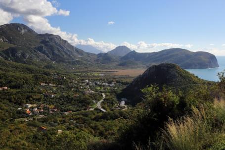 INVESTITIONSPROJEKT: CLUB-SIEDLUNG MIT PANORAMA-VILLEN IN BULJARICA