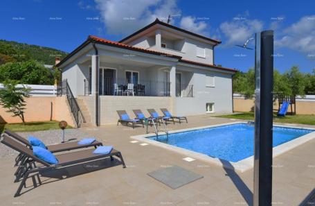 Kuća Raša – Vila s privatnim bazenom i vrtom