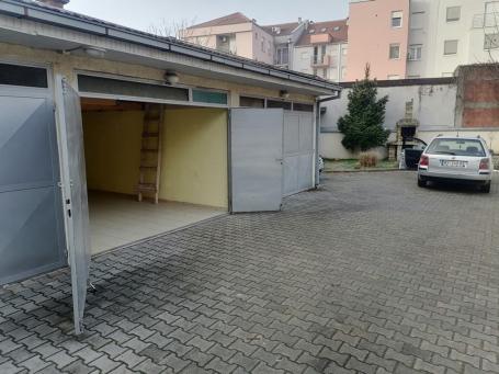 Izdaje se odlična garaža 16m2  + galerija - Vojvode Šupljikca