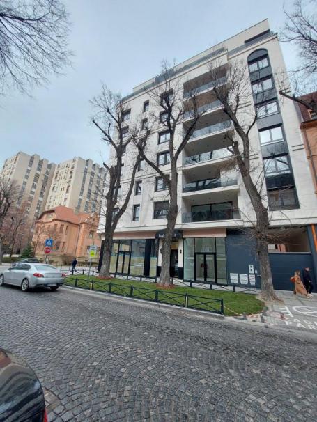Četvorosoban 112m NOV Radnička, kod Spensa LUX zgrada
