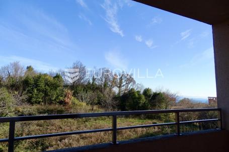 Opatija, Pobri, garsonijera, 34 m², lođa s pogledom