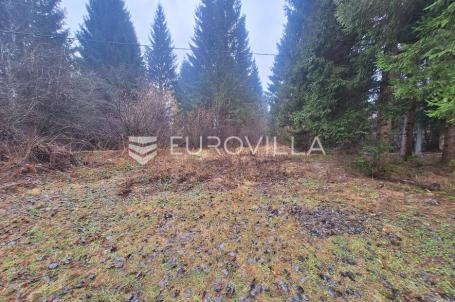 Ogulin, Jasenak, građevinsko zemljište 1507 m², odlična lokacija