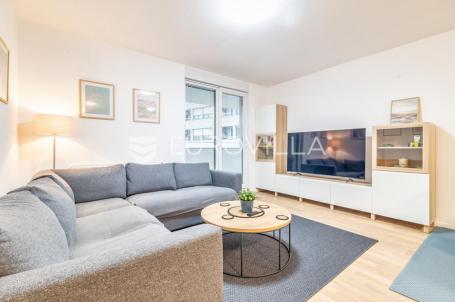 Zagreb, Avenija Dubrava prekrasan četverosoban stan 89 m² garažno parkirno mjesto