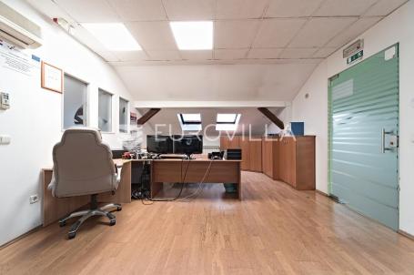 Osijek, Centar, PRODAJA, opremljeni poslovni prostor 154 m²
