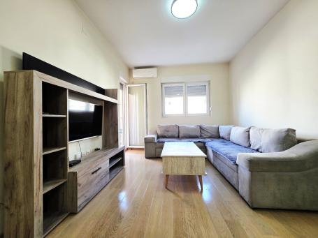 Jednosoban namješten stan , 46m2, City kvart, Podgorica