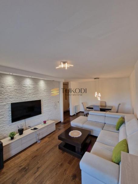 Prodaja 3,0 stan od 86m2 Laguna