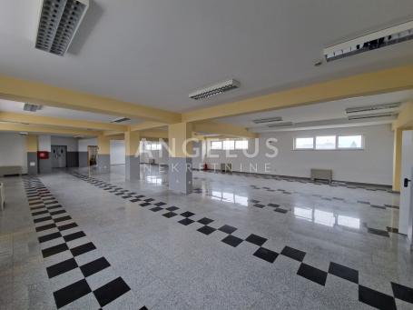 Lučko - Poslovna zgrada 1500 m2 