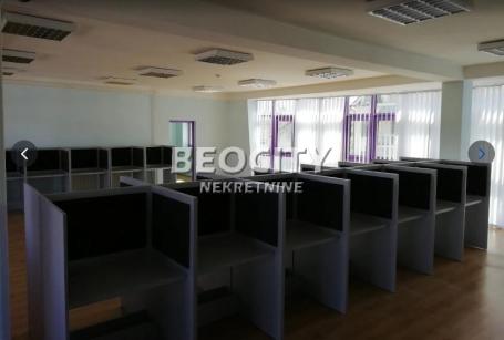 Novi Sad, Bulevar Evrope, uključeni svi troškovi, 3.0, 200m2, 2000EUR
