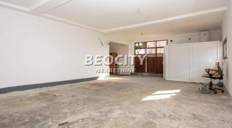 Voždovac, Kumodraž, Ubska, 1.0, 180m2, 600EUR