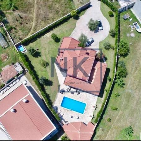 Najam/Izdavanje | Kuća | 330m2 | Podgorica, Zeta